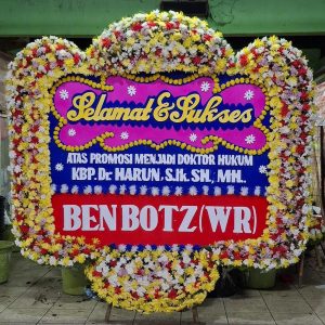 Bunga Papan Selamat dan Sukses 002